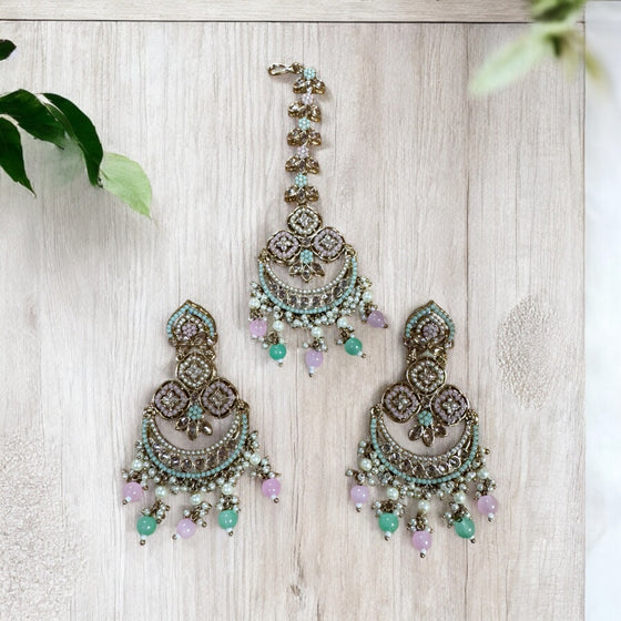 Pastel Combo Earring Tikka Set