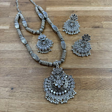  Oxidised Malla Set