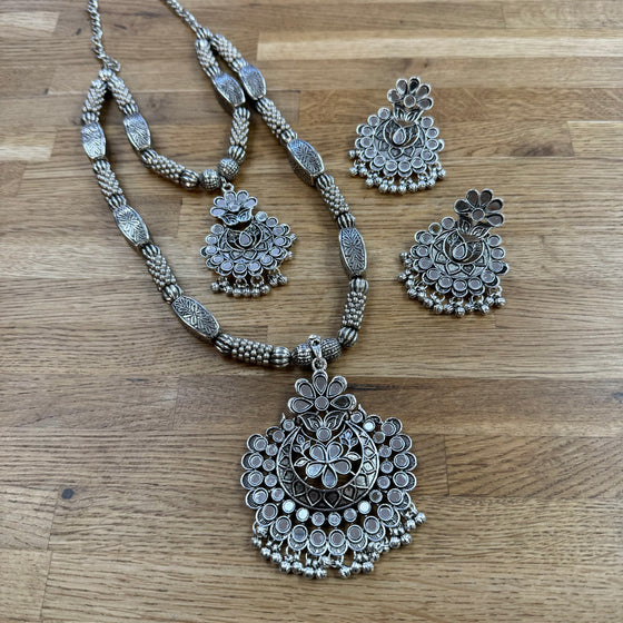 Oxidised Malla Set