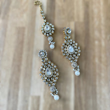  Gold Base White Stone Earring Tikka Set With Pearl