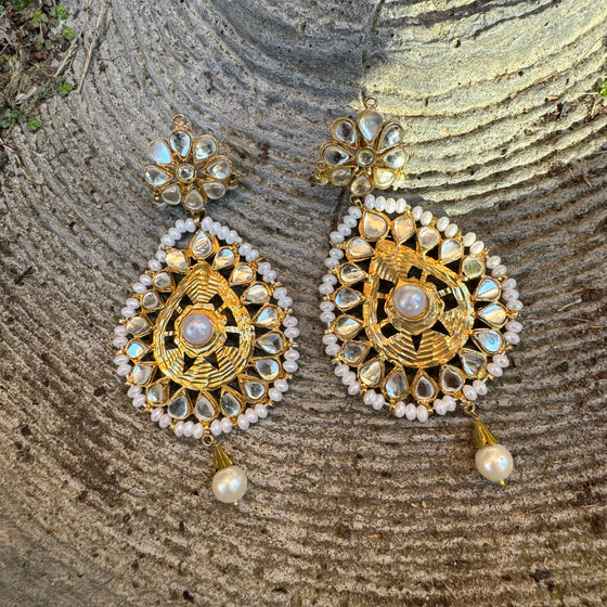 Jadu Pearl Earrings